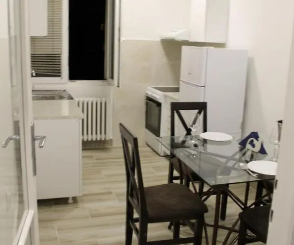Apartment 51 - Bright, Spacious, Lux 1 Bedroom In The City Center - Stari Grad