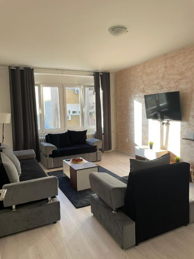 51 - Bright, Spacious, Lux 1 Bedroom In The Center - Stari Grad Apartment Belgrade